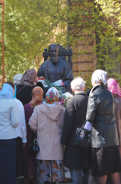 Открытие памятника Иоанну Кронштадтскому в Кронштадте